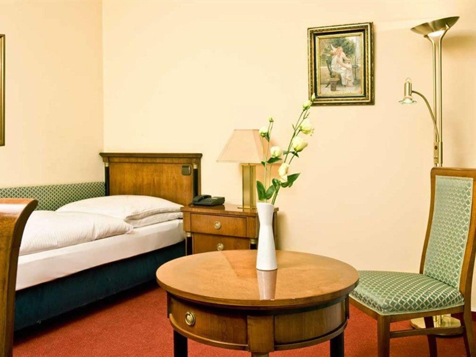 Mondial Am Kurfuerstendamm Hotel Berlim