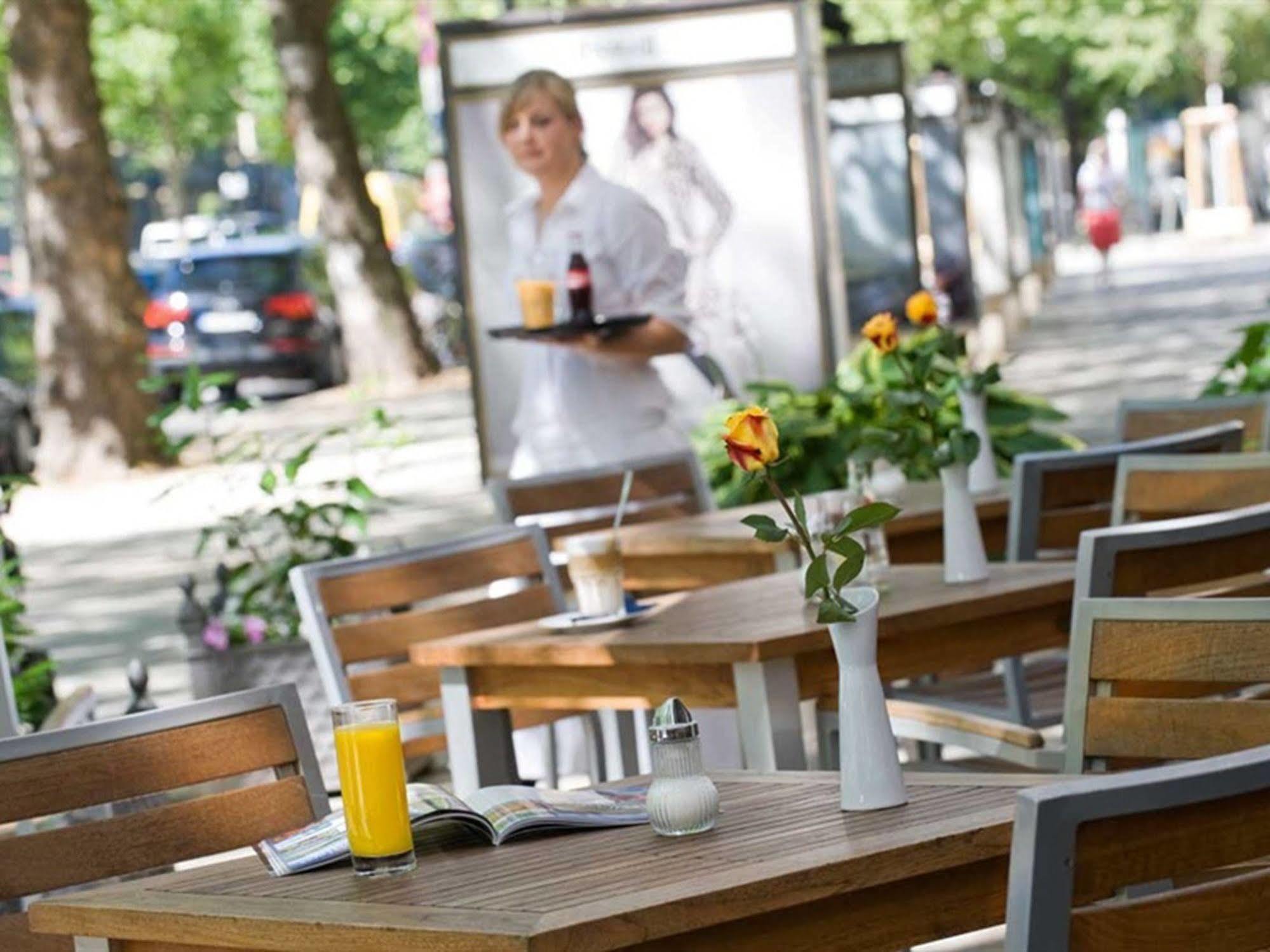 Hotel Mondial Am Kurfürstendamm 4*
