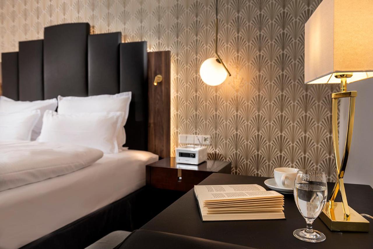 Mondial Am Kurfürstendamm Hotel